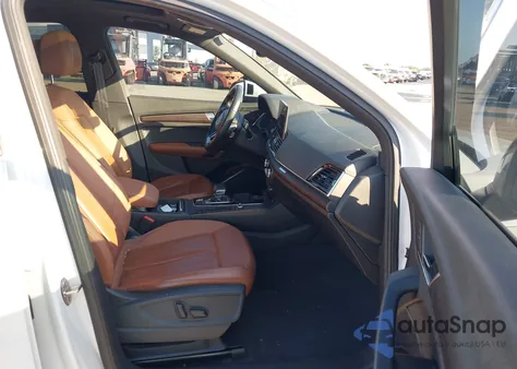 2021 Audi Q5 Premium 45 Tfsi Quattro S Tronic from USA, damaged, VIN WA1AAAFY3M2019747